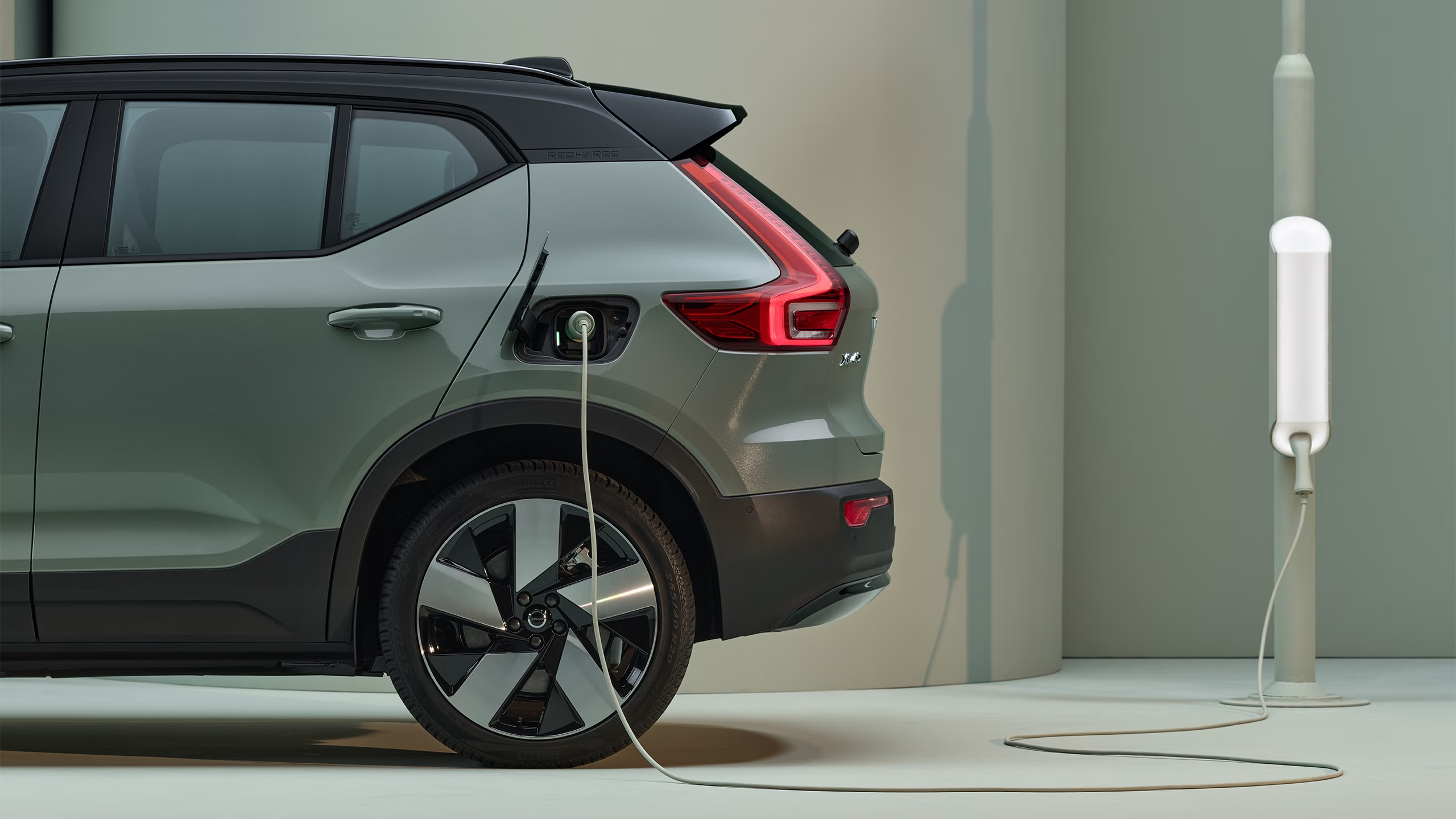 XC40 gallery 2